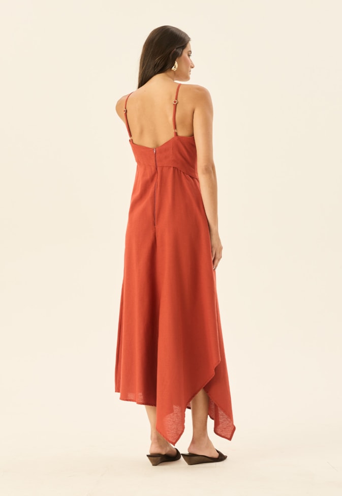 Vestido Midi Assimétrico