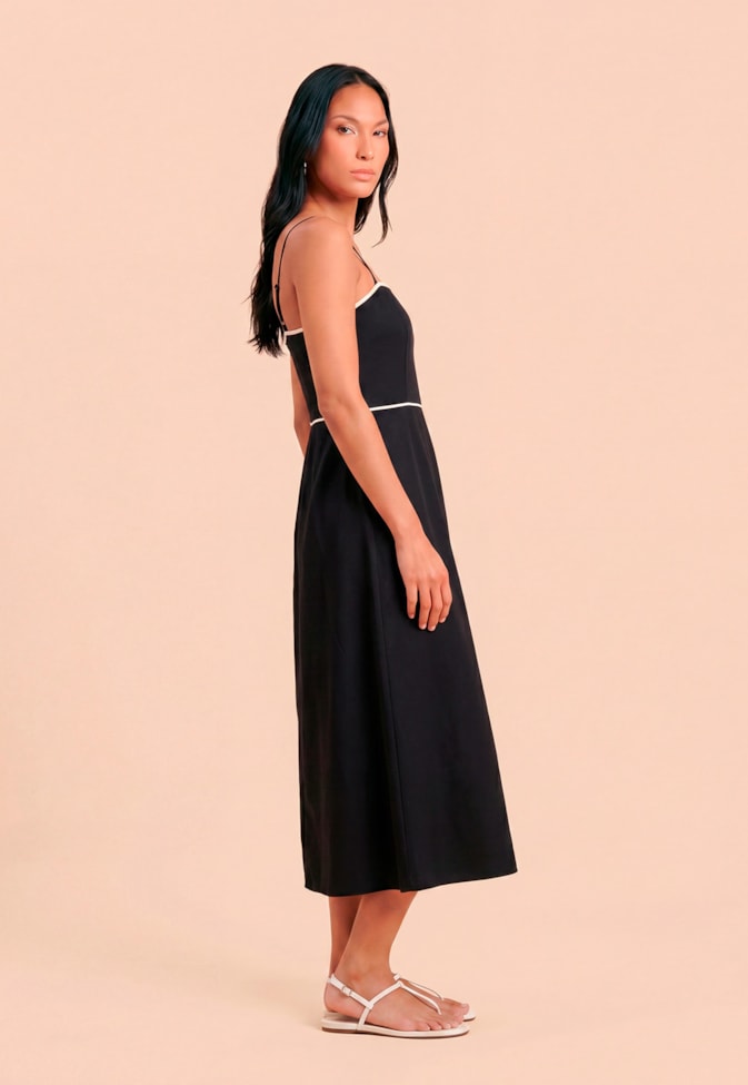 Vestido Midi Bordado Cashmere  