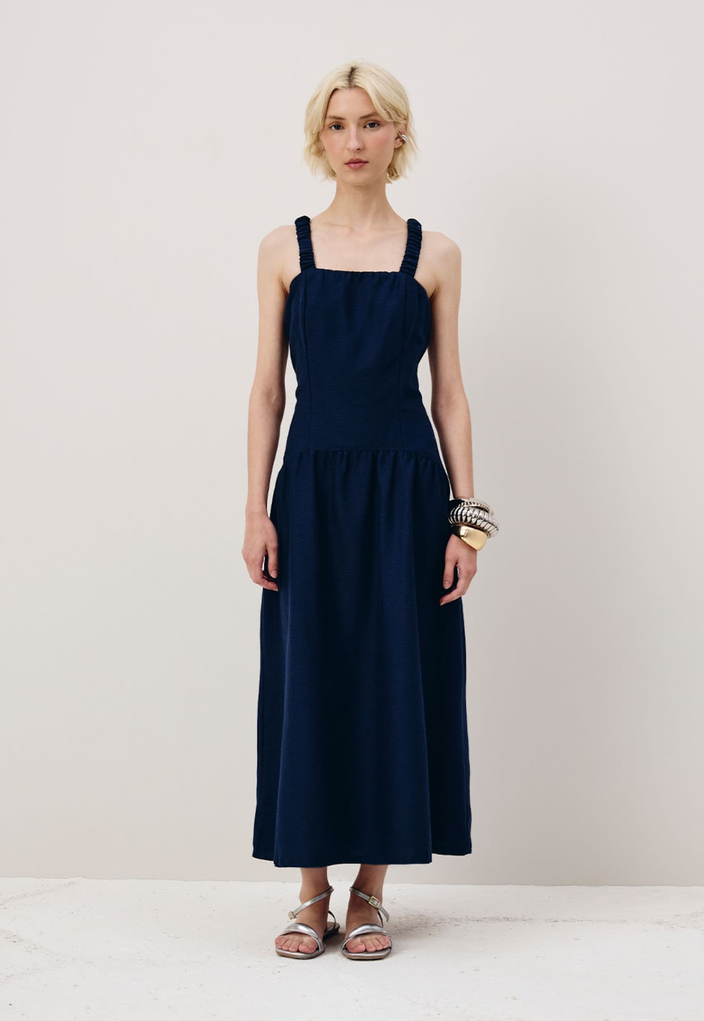 Vestido Midi Cintura Baixa