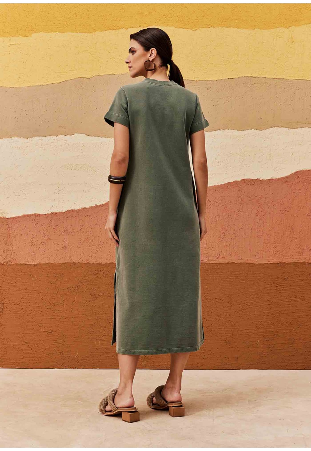 Vestido Midi com Fendas Estonado