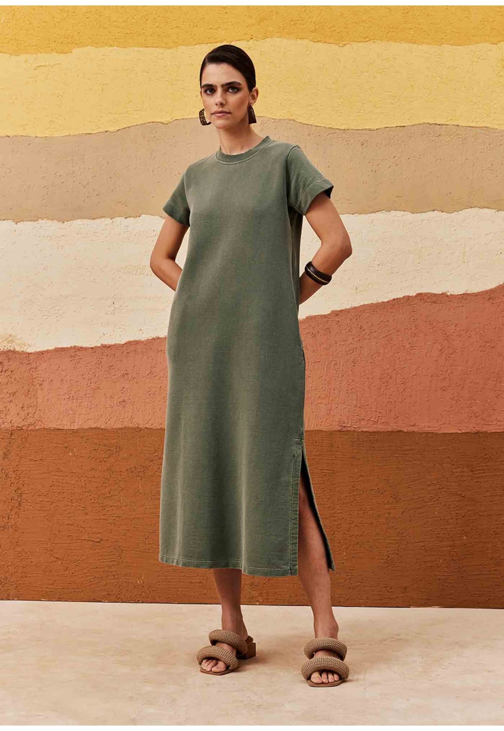 Vestido Midi com Fendas Estonado