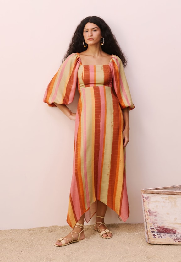 Vestido Midi Com Mangas Estampado Itaúba Vista Frontal