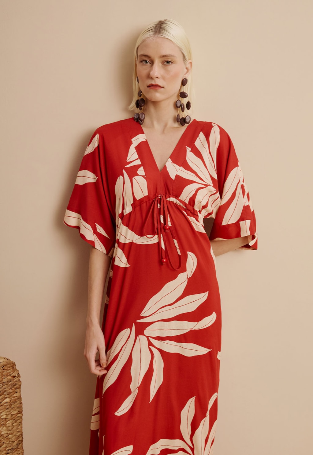 Vestido Midi com Pontas Estampado Tucumã