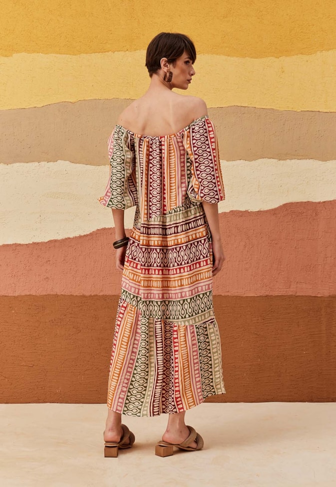 Vestido Midi Decote Elástico Estampado Huaso