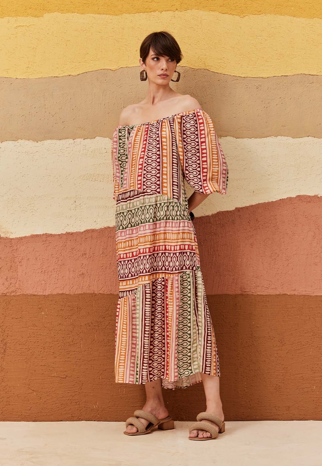 Vestido Midi Decote Elástico Estampado Huaso