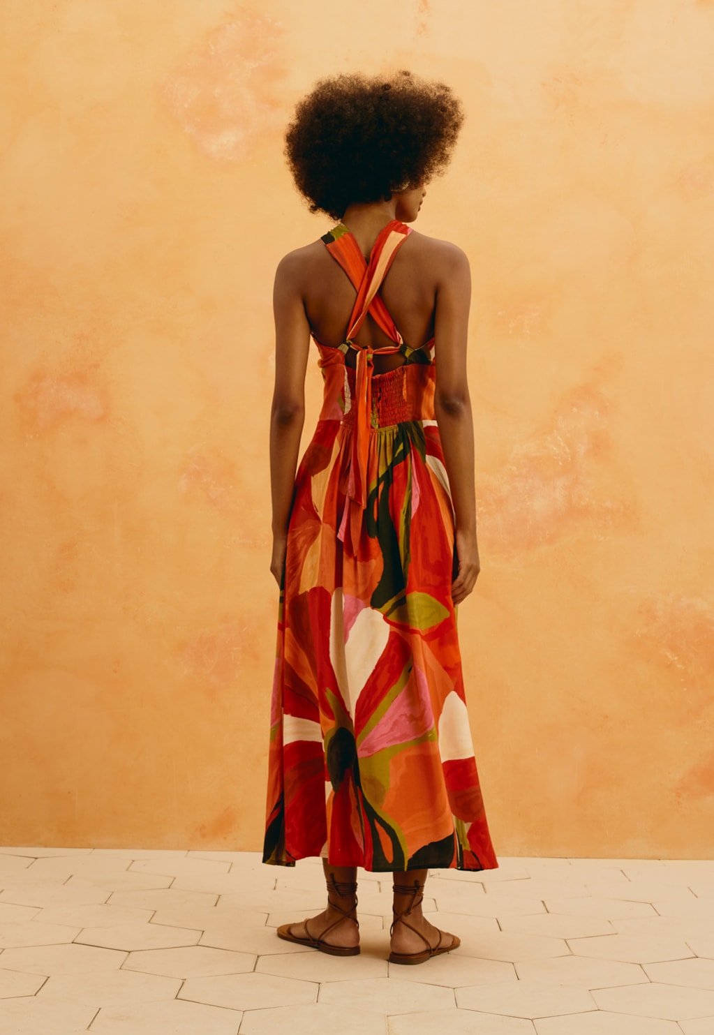 Vestido Midi Decote Transpassado Estampado Latina