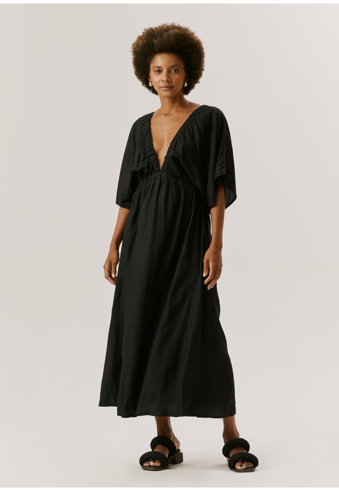 Vestido Midi Elástico Decote