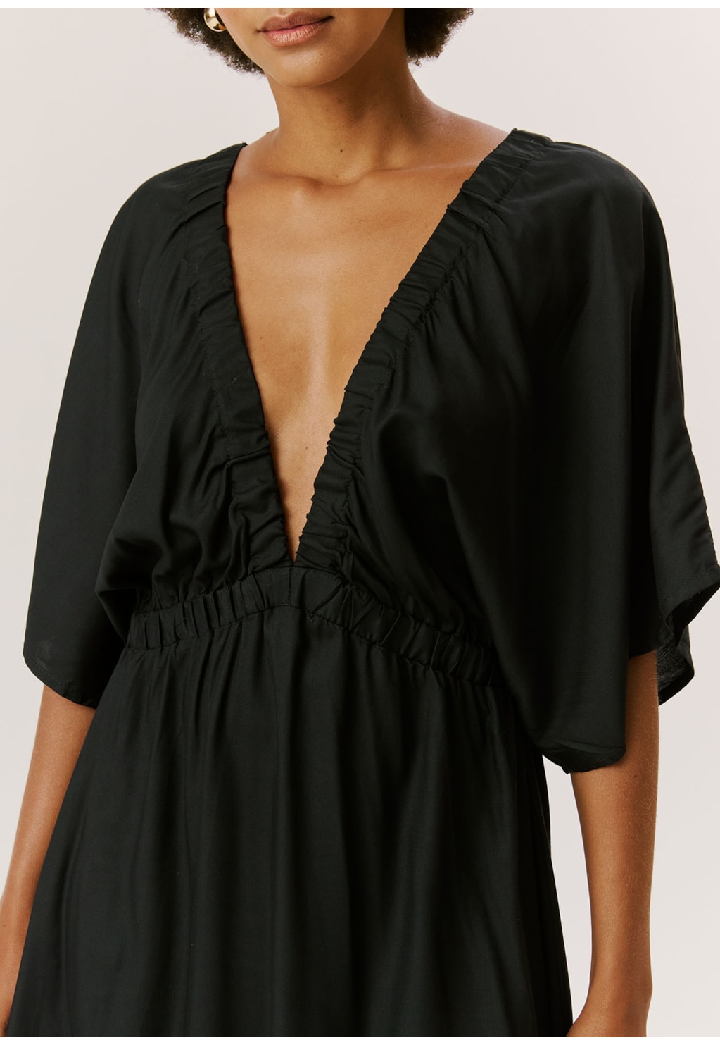 Vestido Midi Elástico Decote