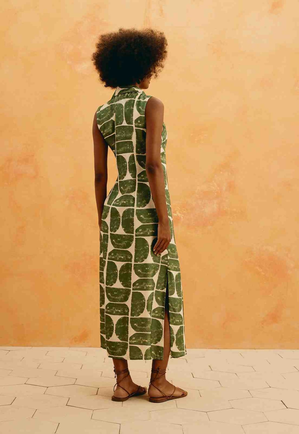 Vestido Midi Estampado Del Oro