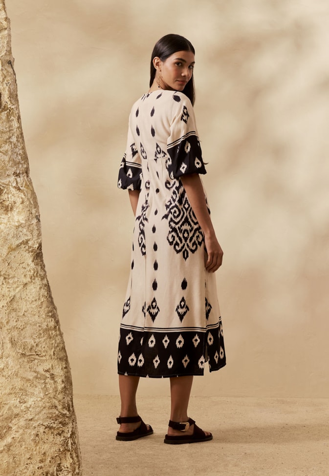 Vestido Midi Estampado La Pacha