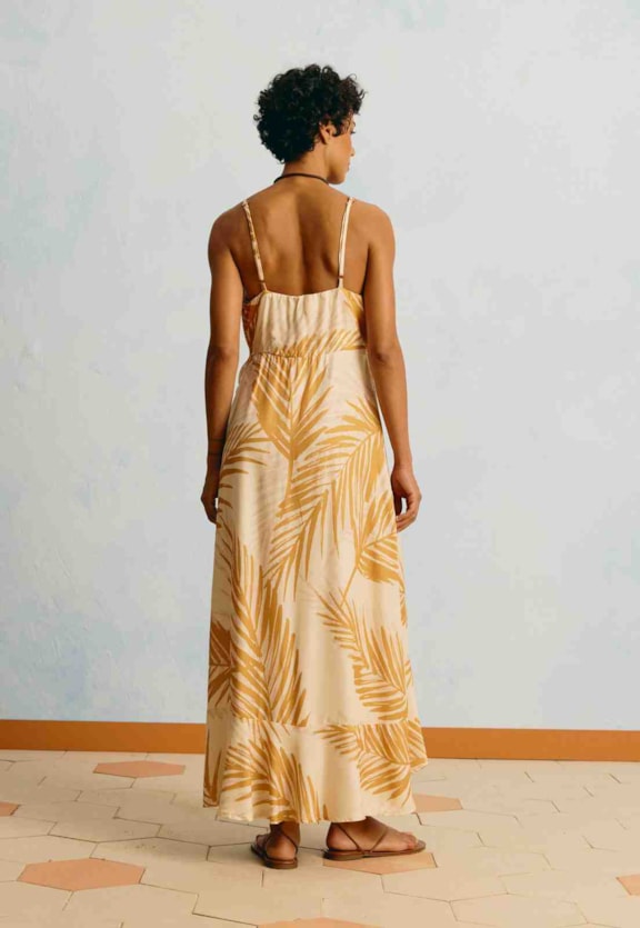 Vestido Midi Estampado Palma Colombiana Vista Traseira