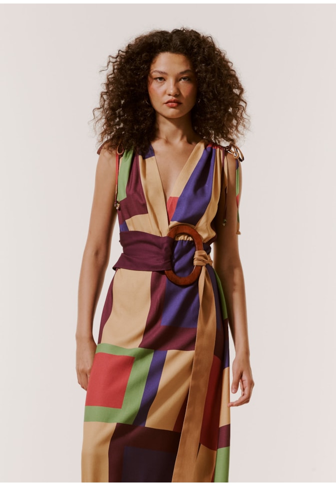 Vestido Midi Franzido Estampado Chapadas