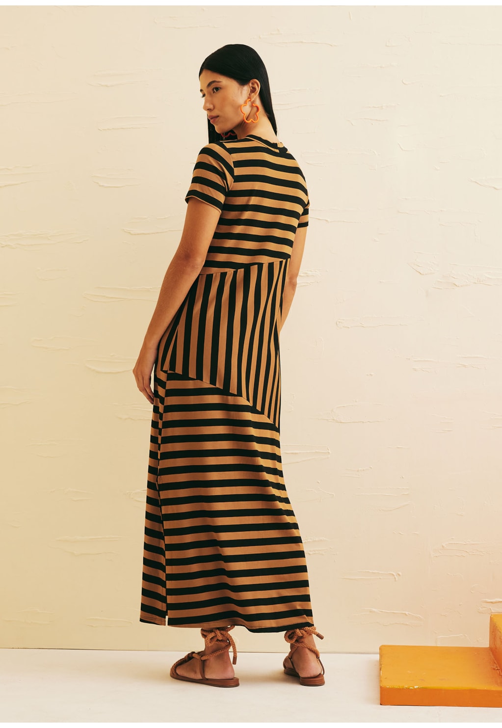 Vestido Midi Jogo de Listras Golinha