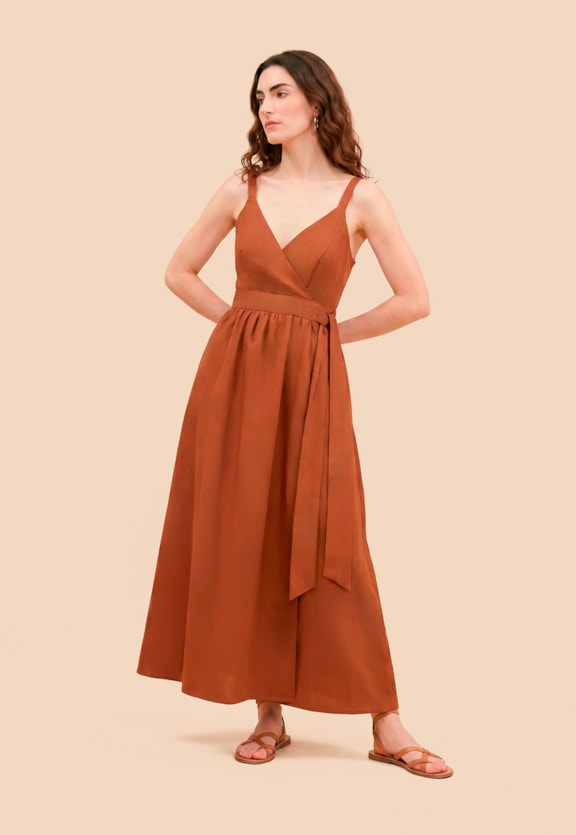 Vestido Midi Liso  Vista Frontal