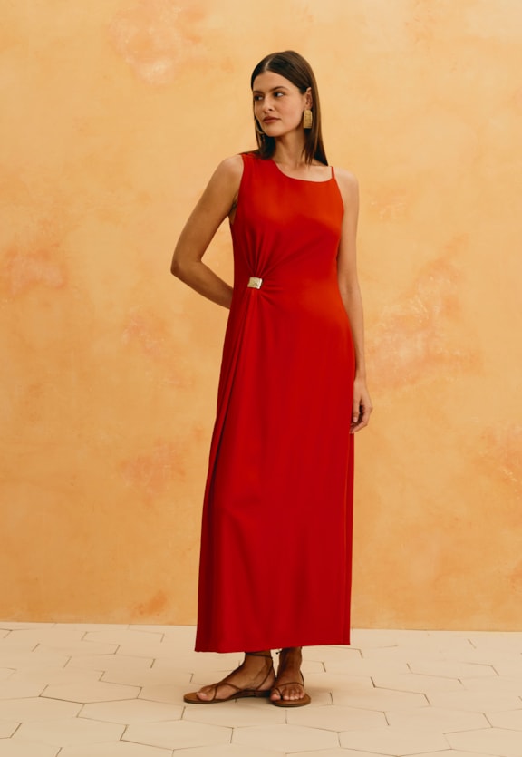 Vestido Midi Liso Assimétrico Vista Frontal