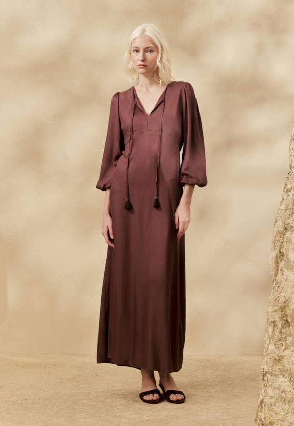 Vestido Midi Liso Bata Vista Frontal