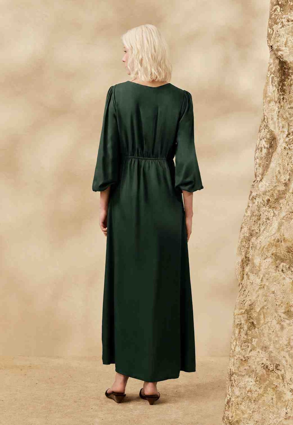 Vestido Midi Liso Bata