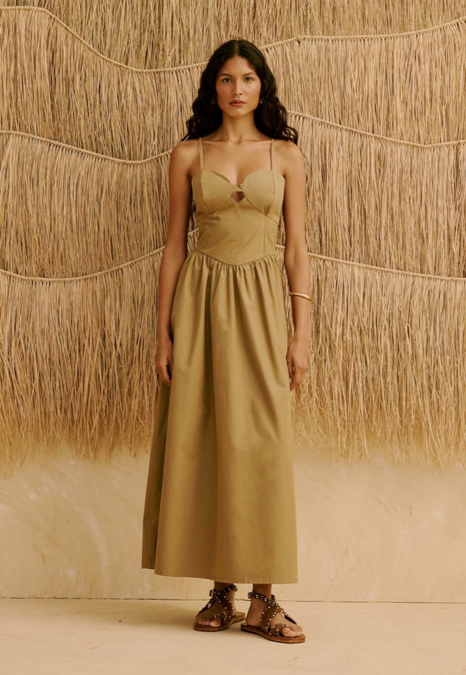 Vestido Midi Liso Bojo Marcado