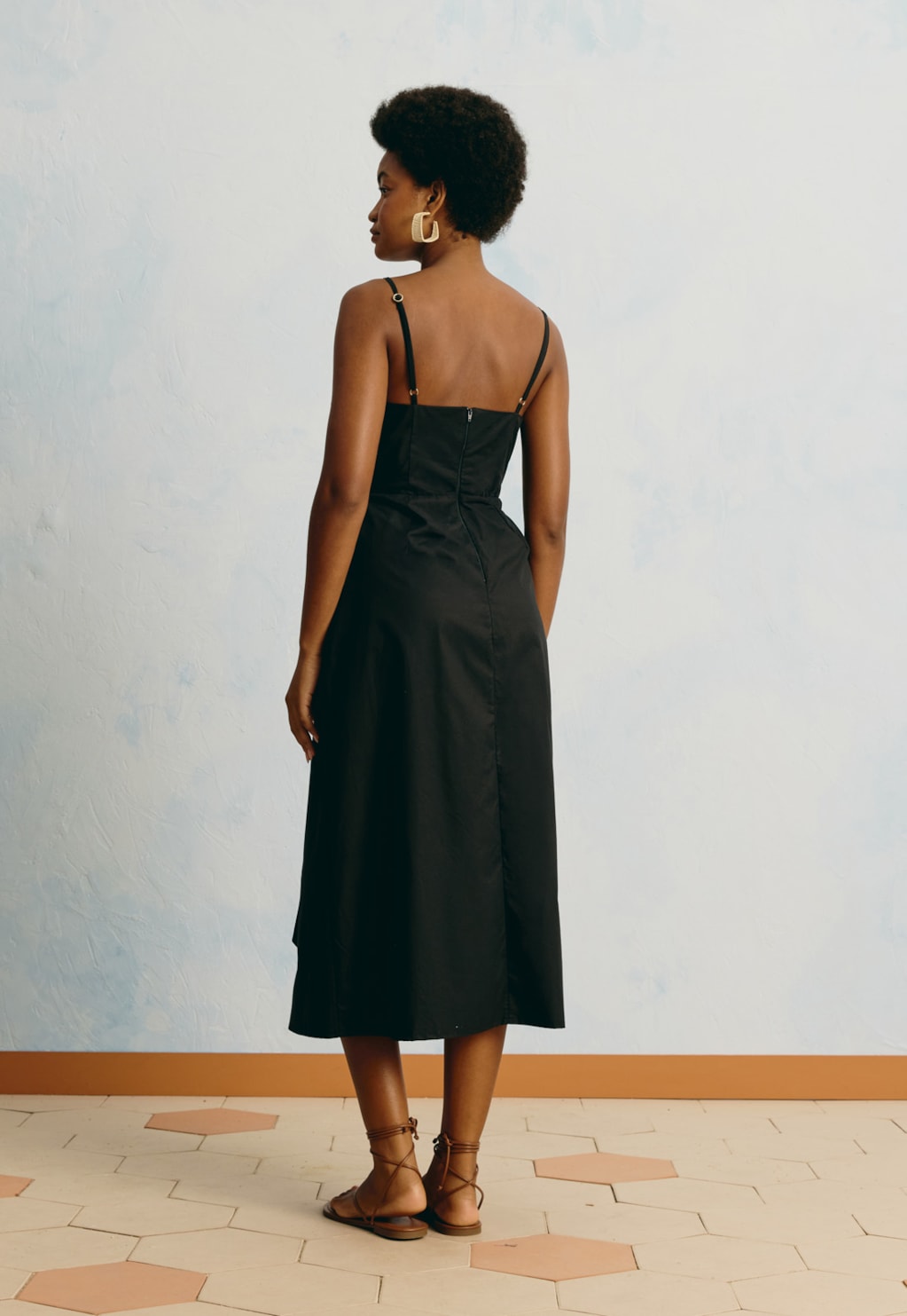 Vestido Midi Liso Botão Orgânico
