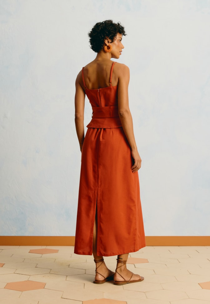 Vestido Midi Liso Cinto 