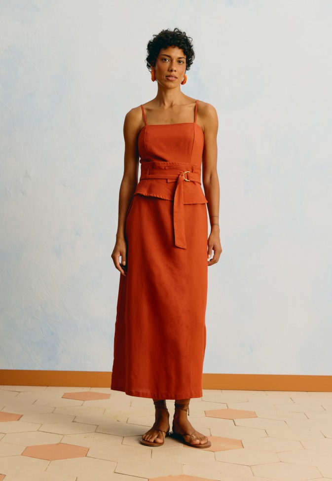 Vestido Midi Liso Cinto 
