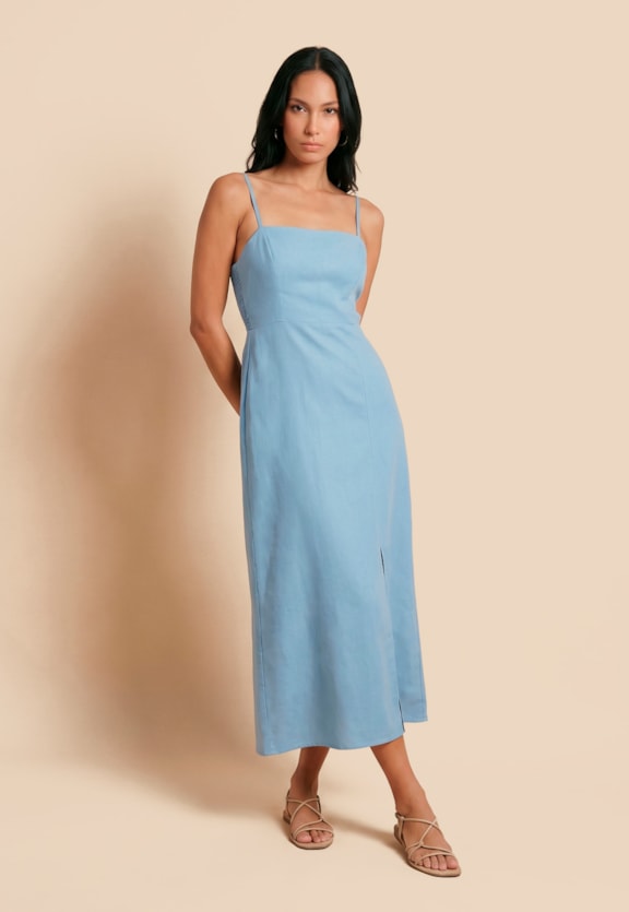 Vestido Midi Liso com Fenda Vista Frontal