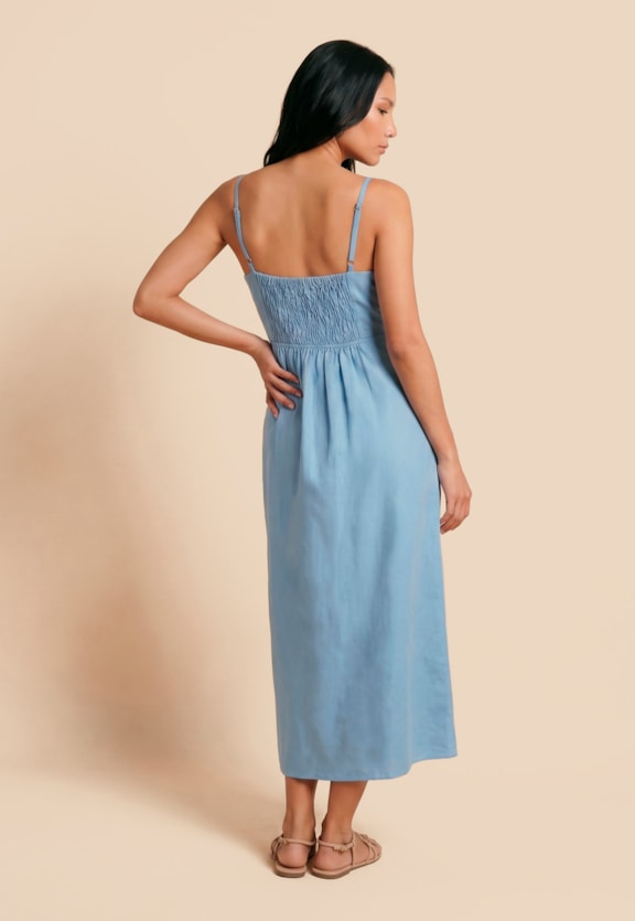 Vestido Midi Liso com Fenda  Vista Traseira