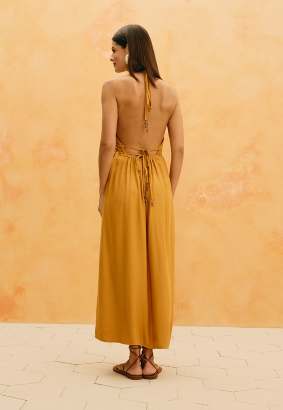 Vestido Midi Liso Frente Única Vista Traseira