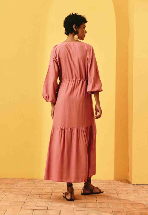 Vestido Midi Liso Manga Bufante Vista Traseira