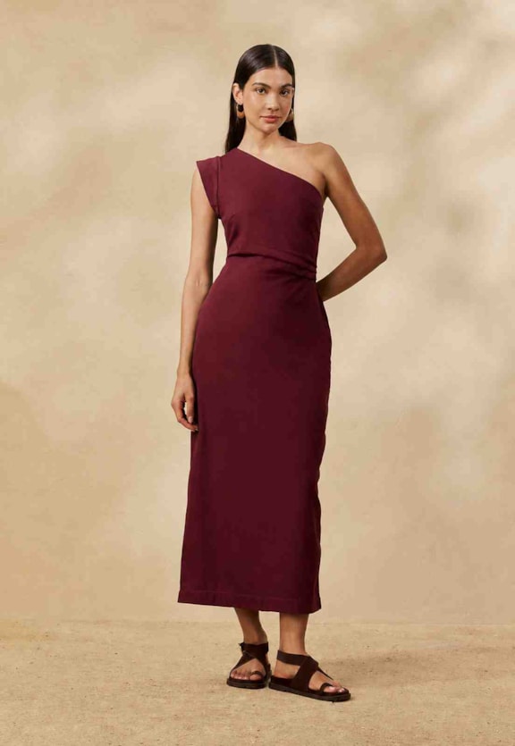 Vestido Midi Liso Pregas Vista Frontal