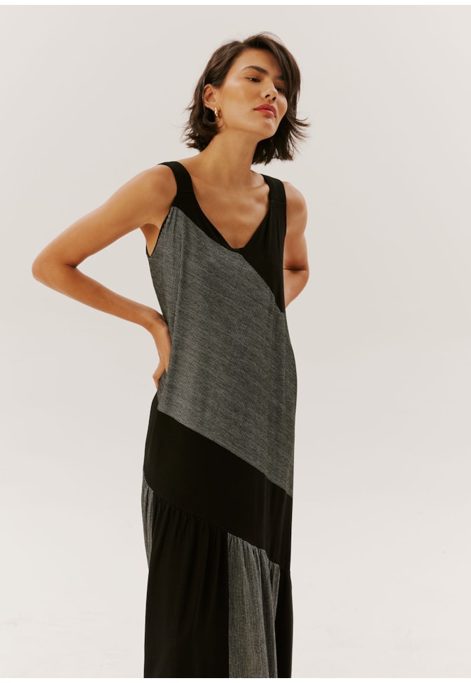 Vestido Midi Malha Alça Larga