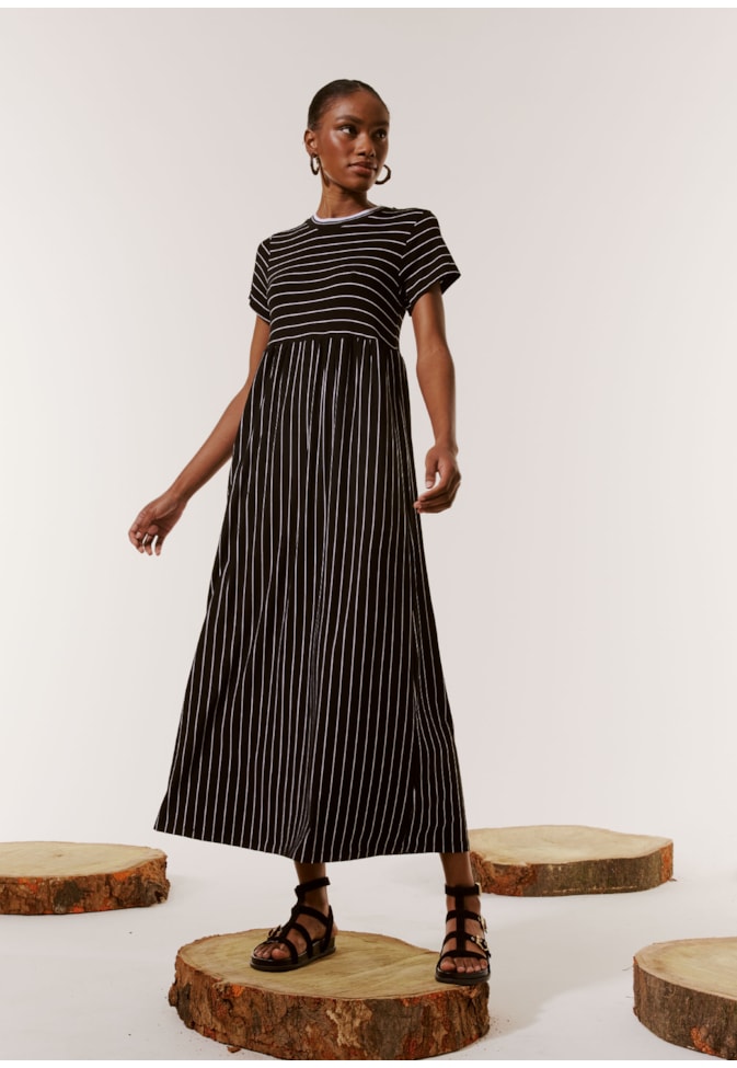 Vestido Midi Malha Listrado