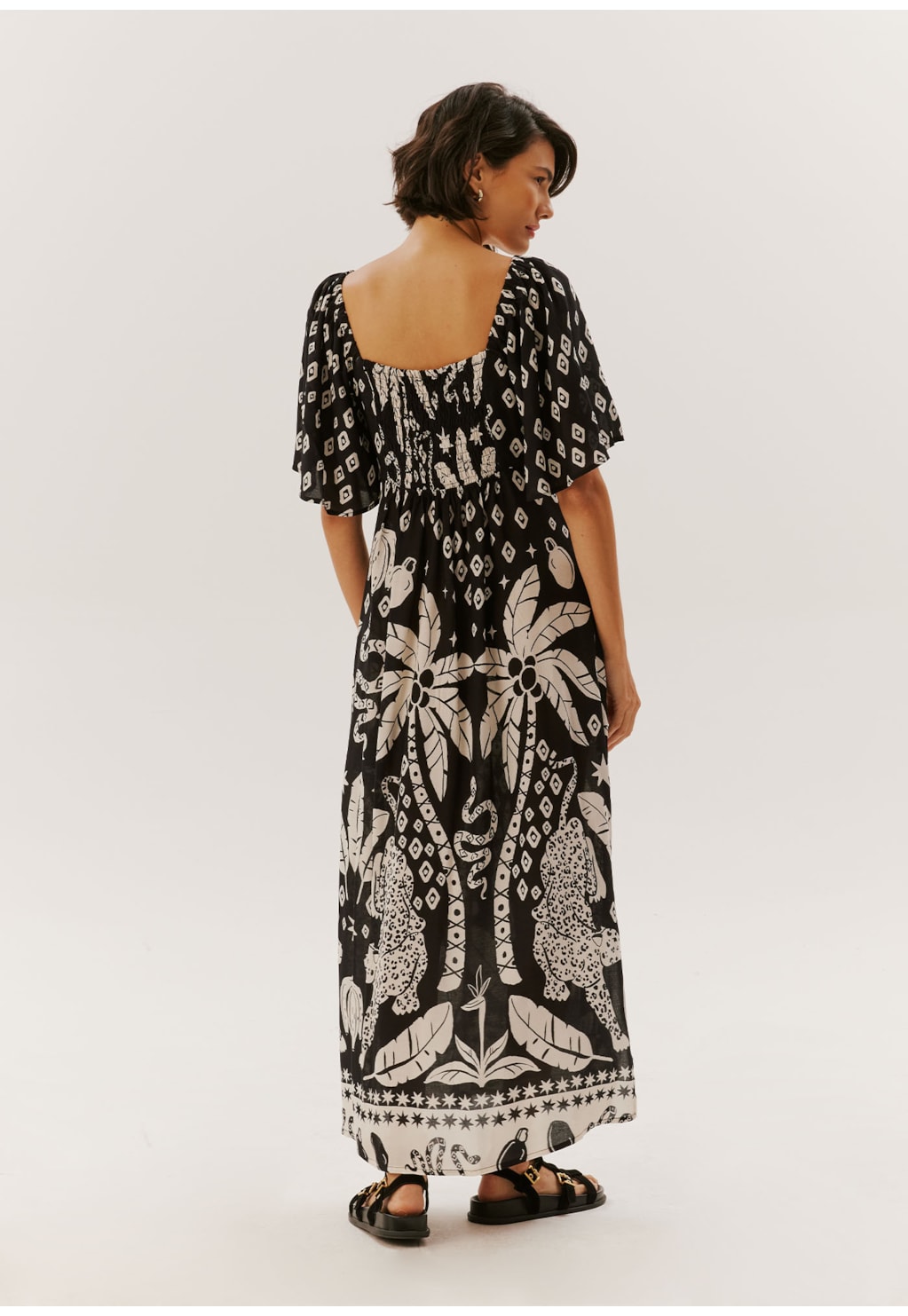 Vestido Midi Manga Ampla Estampado Tulum