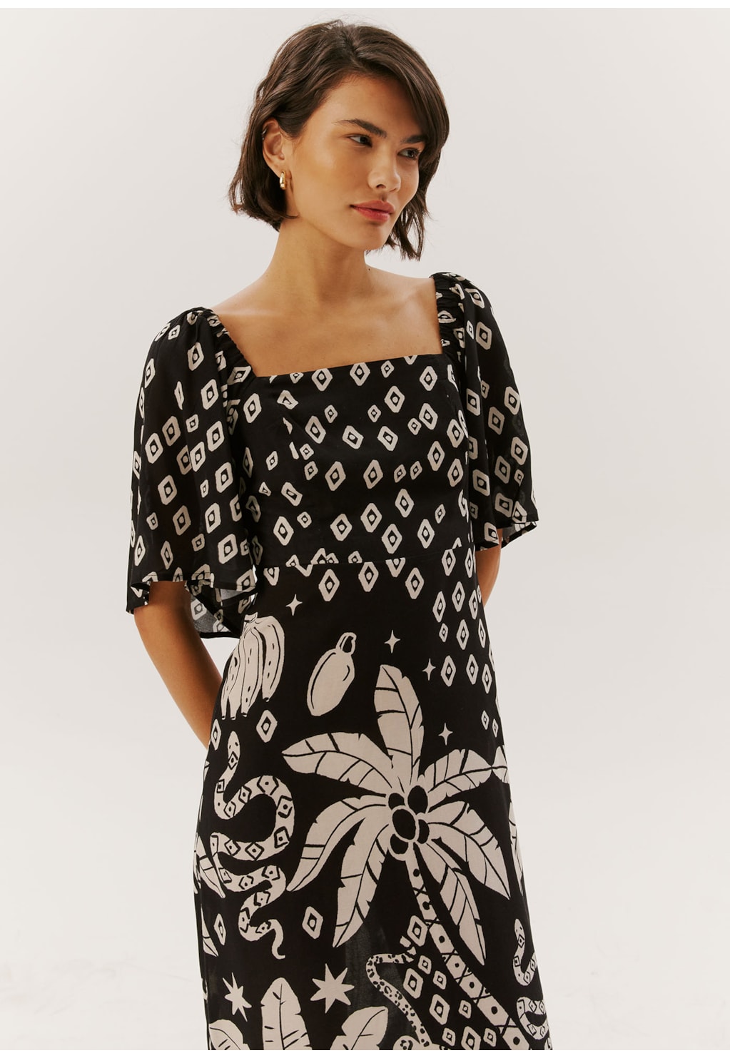 Vestido Midi Manga Ampla Estampado Tulum