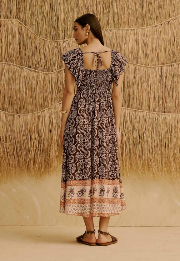 Vestido Midi Manga Babado Estampado Kala Vista Traseira