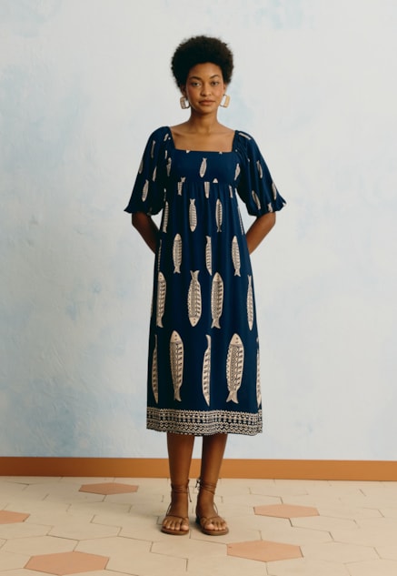 Vestido Midi Manga Bufante Estampado Cayma Vista Frontal