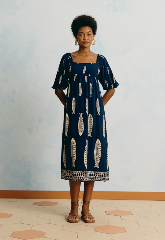 Vestido Midi Manga Bufante Estampado Cayma Vista Frontal