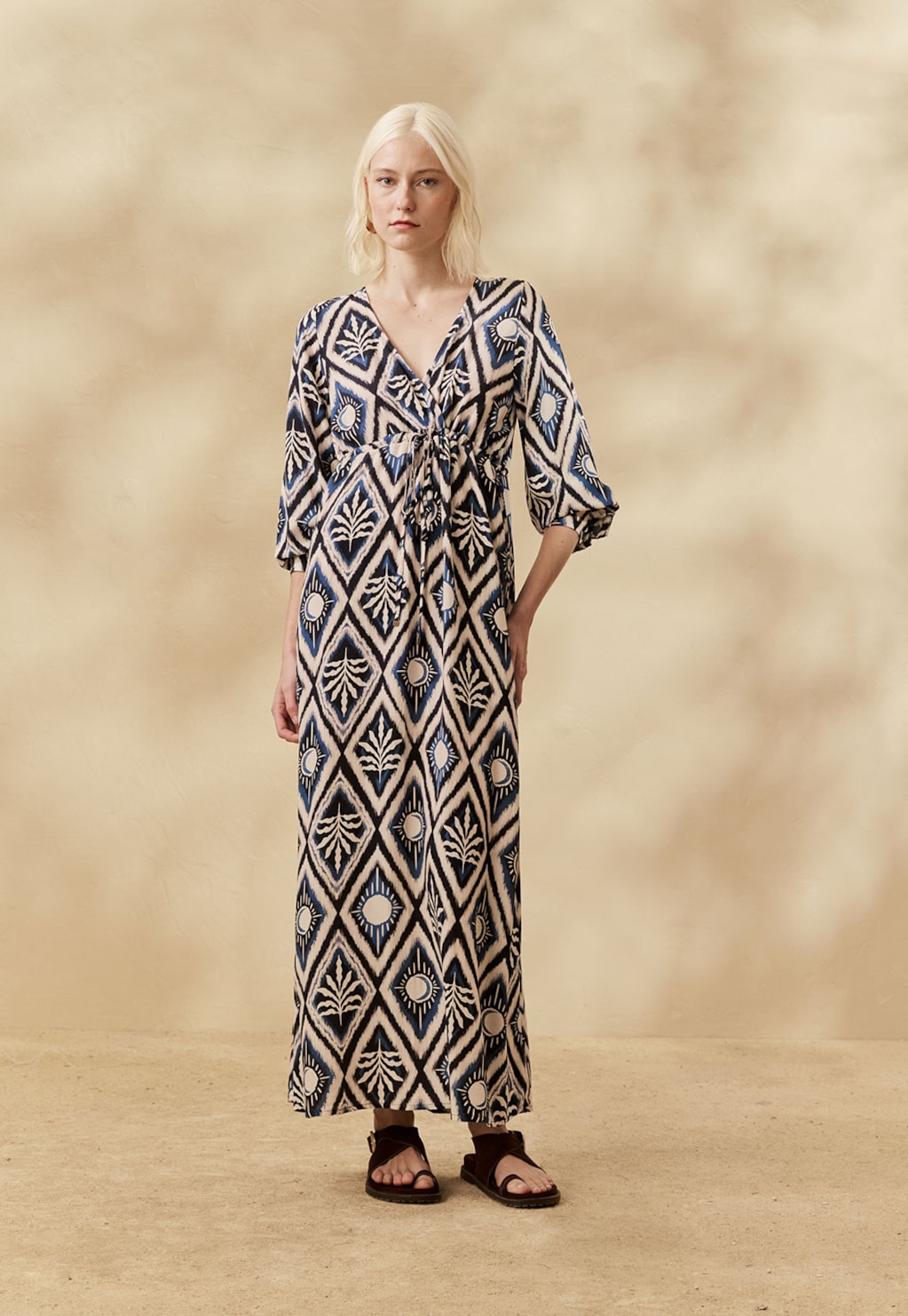 Vestido Midi Manga Bufante Estampado Inti