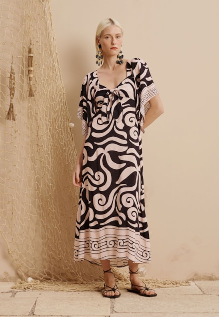 Vestido Midi Manga Decote Nó Estampado Pororoca Vista Frontal
