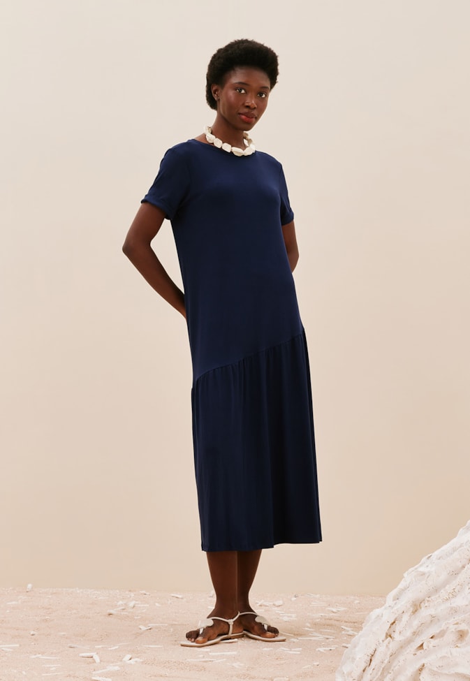 Vestido Midi Maria Diagonal Liso