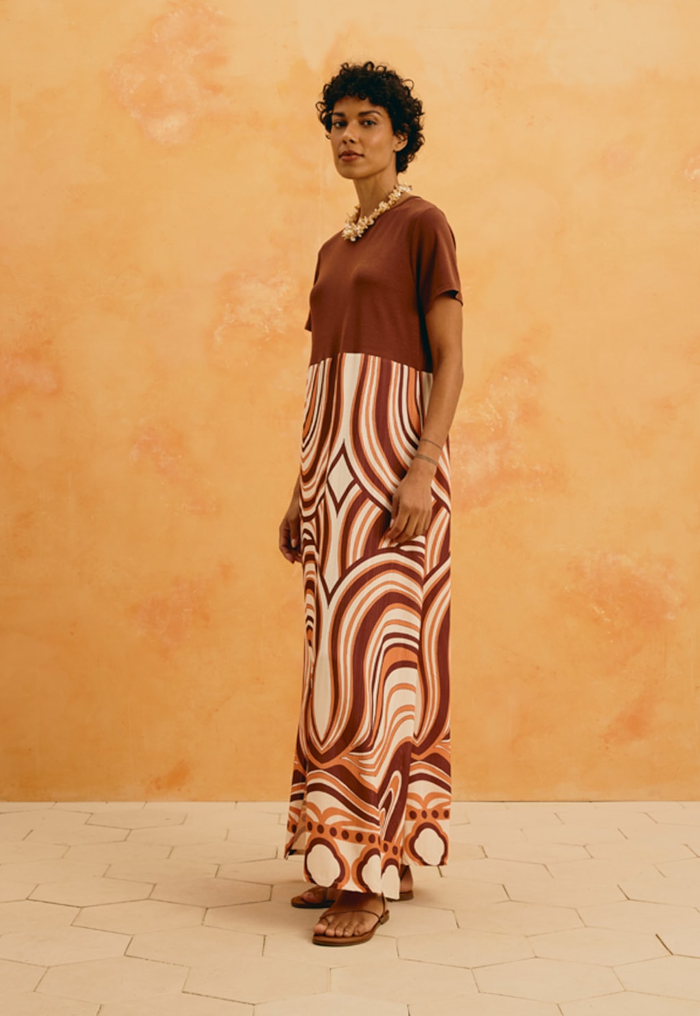 Vestido Midi Mix Estampado Las Murallas