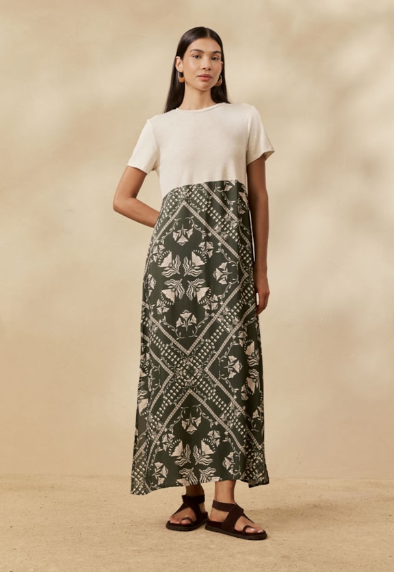 Vestido Midi Mix Estampado Wari Vista Frontal