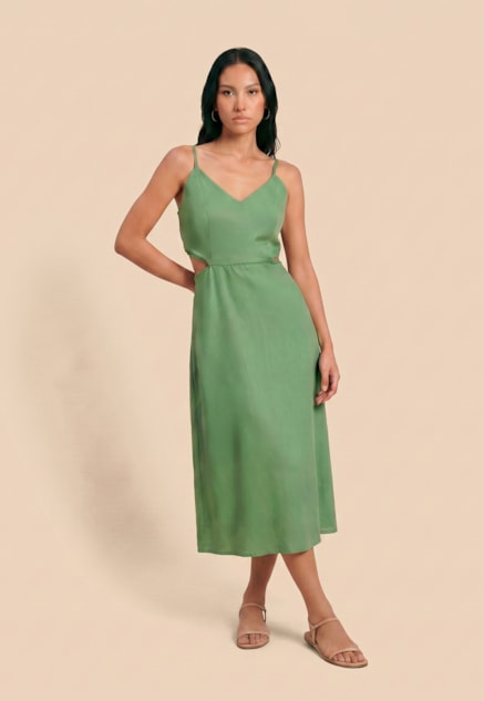 Vestido Midi Pala Elástico Costas Vista Frontal