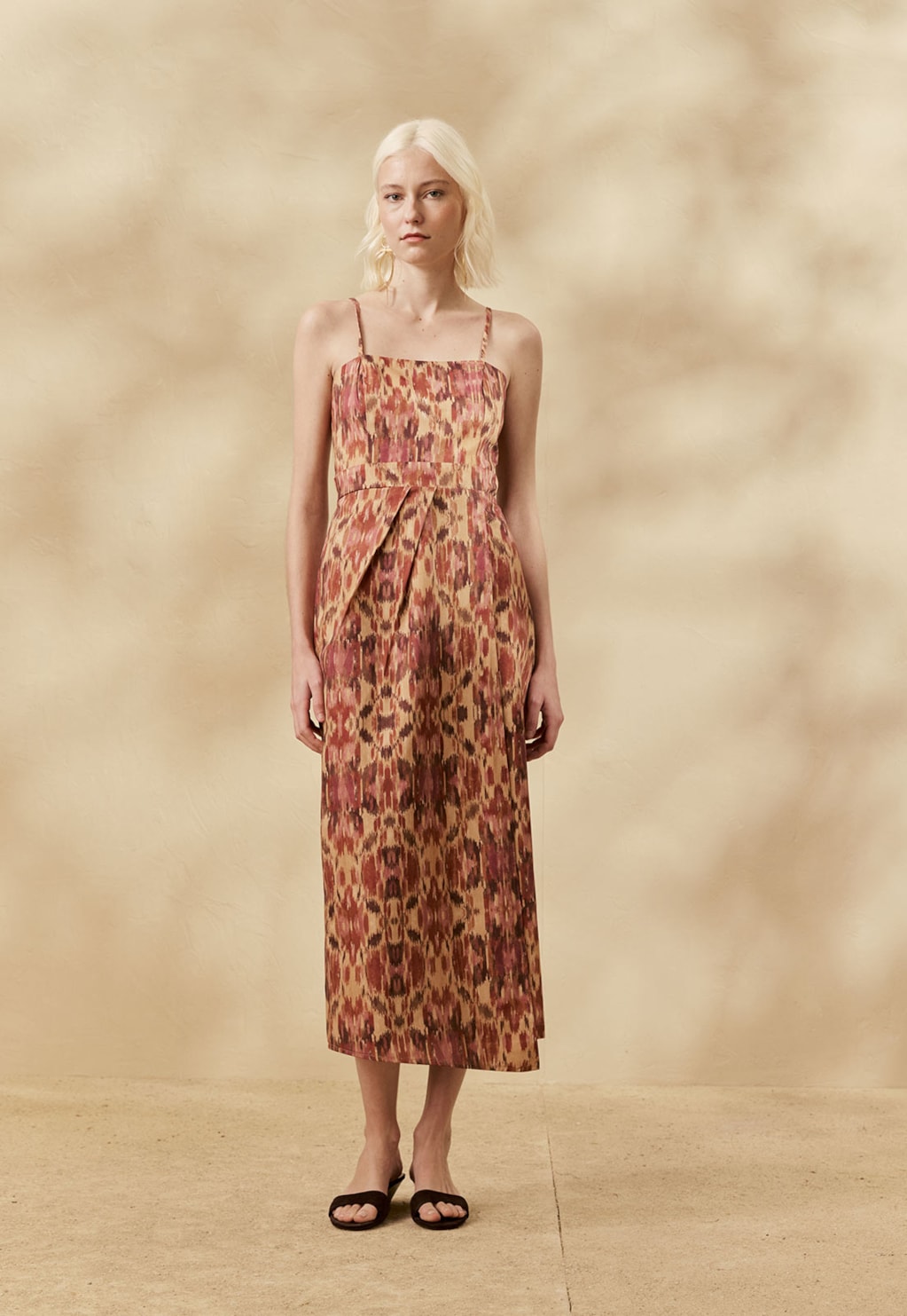 Vestido Midi Pregas Estampado Niebla