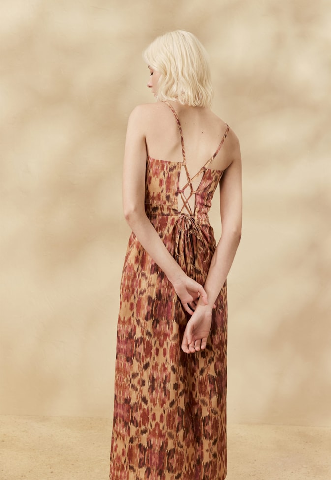 Vestido Midi Pregas Estampado Niebla