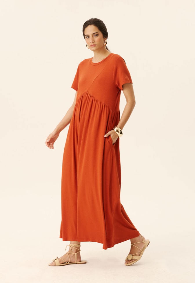 Vestido Midi Recortes