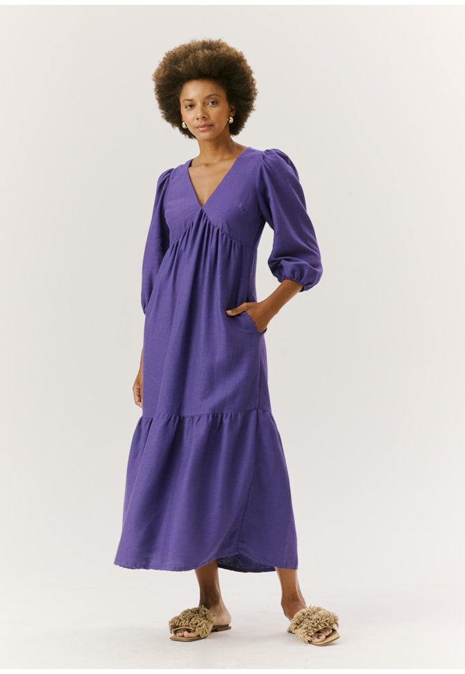 Vestido Midi Solto com Bolso Liso