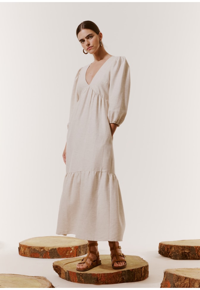 Vestido Midi Solto com Bolso Liso