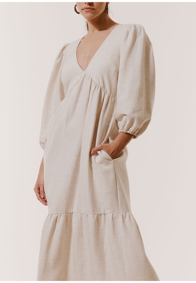 Vestido Midi Solto com Bolso Liso