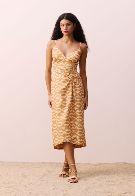 Vestido Midi Transpasse Estampado Kakawa Vista Frontal